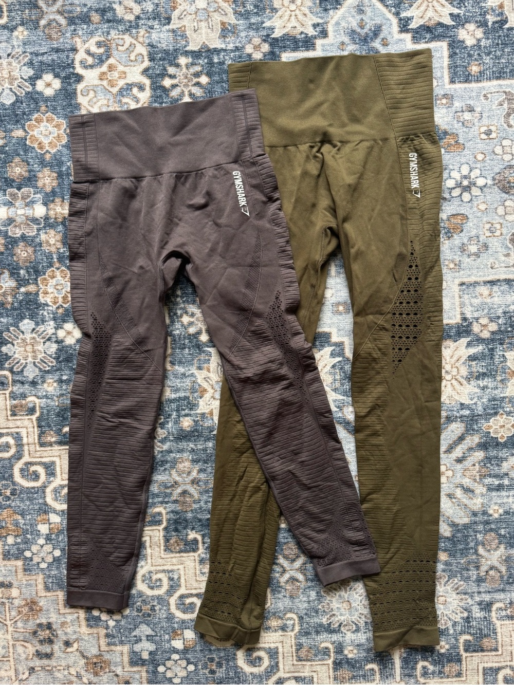 BUNDLE Gymshark Size Medium Legging| Green & Gray